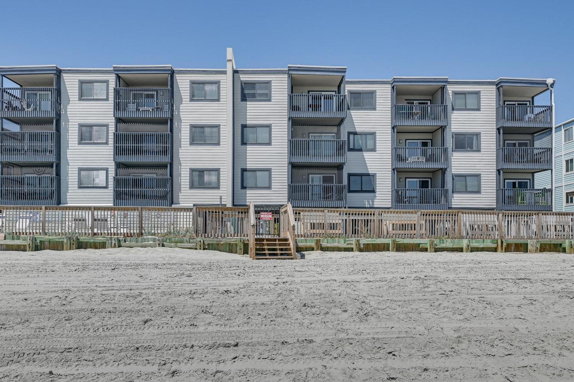 Coastal Condo On Beach With Community Pool Access! Миртъл Бийч Екстериор снимка