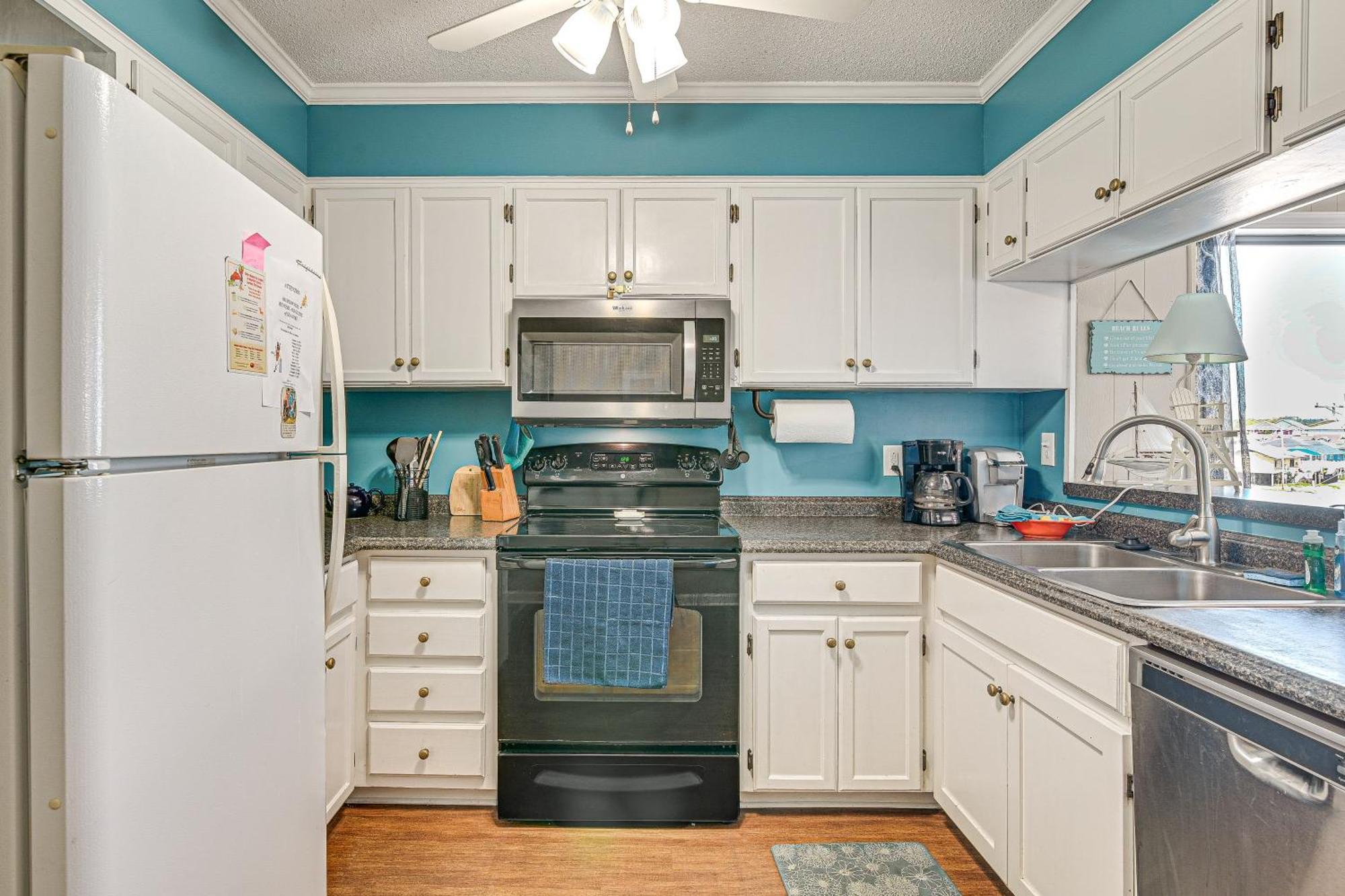 Coastal Condo On Beach With Community Pool Access! Миртъл Бийч Екстериор снимка