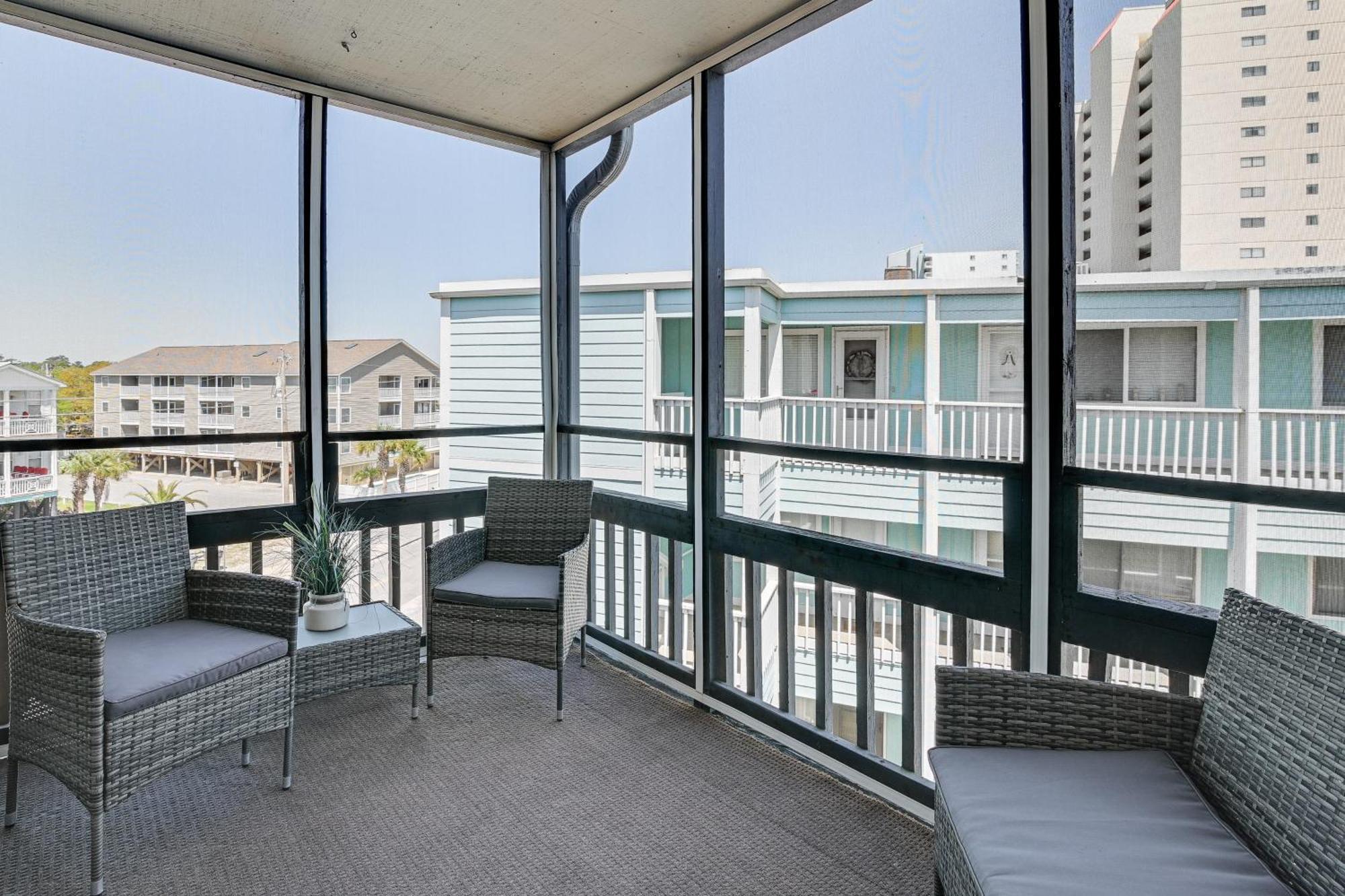 Coastal Condo On Beach With Community Pool Access! Миртъл Бийч Екстериор снимка